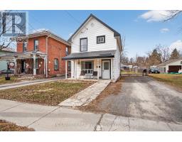 427 THOMAS STREET, Deseronto, Ontario