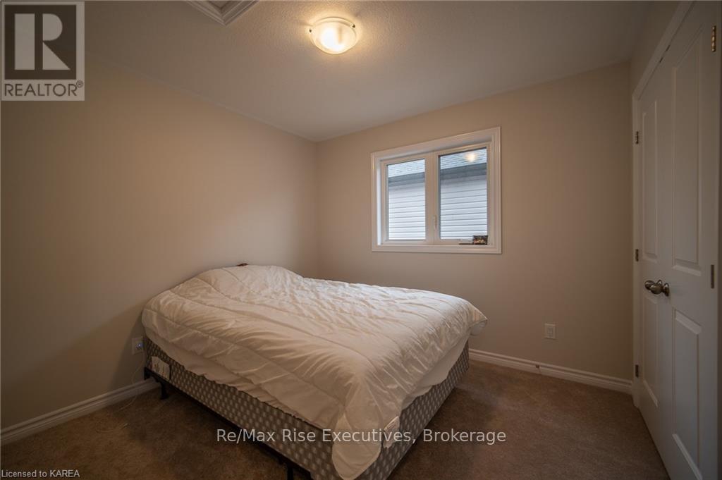 1673 Brookedayle Avenue, Kingston, Ontario  K7P 0T1 - Photo 18 - X13624436