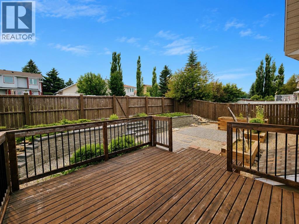 58 Edgevalley Close NW, Calgary, Alberta  T3A 5E4 - Photo 45 - A2332126