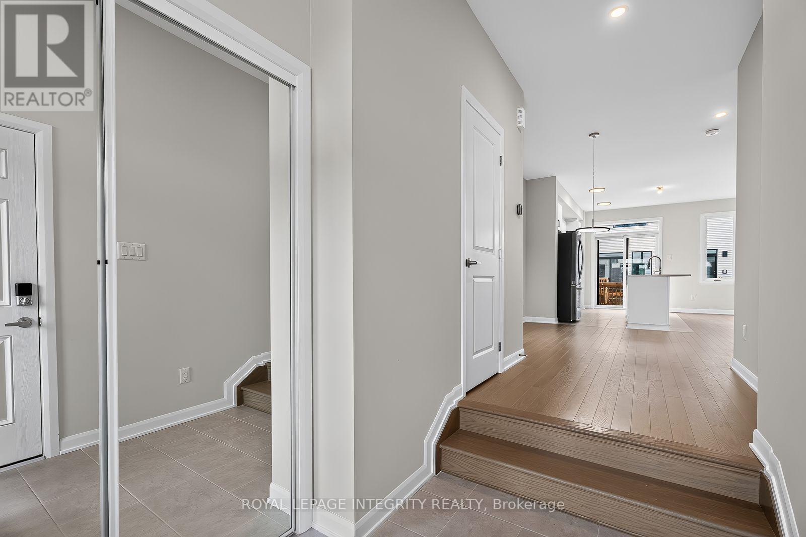 740 Tadpole Crescent, Ottawa, Ontario  K2J 7N1 - Photo 4 - X13624392