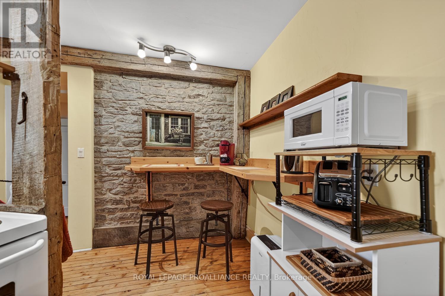 34 Water Street W, Brockville, Ontario  K6V 3L3 - Photo 11 - X13624380