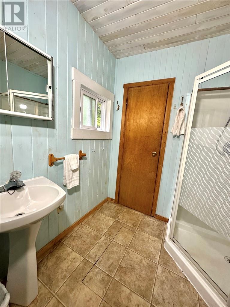 77 Digby Side Road, Mindemoya, Ontario  P0P 1S0 - Photo 23 - 2127358