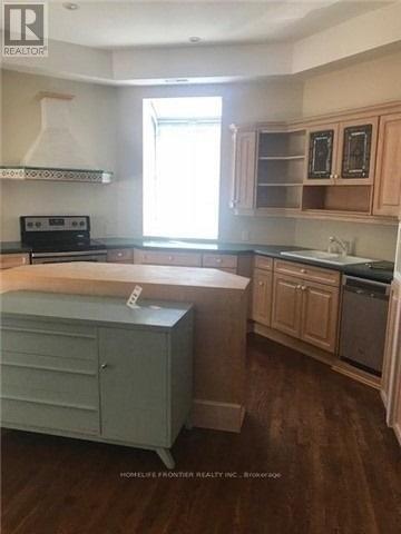 4 - 17 Teddington Park Avenue S, Toronto, Ontario  M4N 2C4 - Photo 10 - C13624220