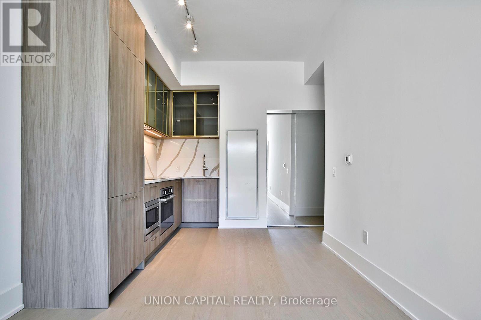 Th103 - 36 Olive Avenue, Toronto, Ontario  M6G 2R8 - Photo 22 - C13624266