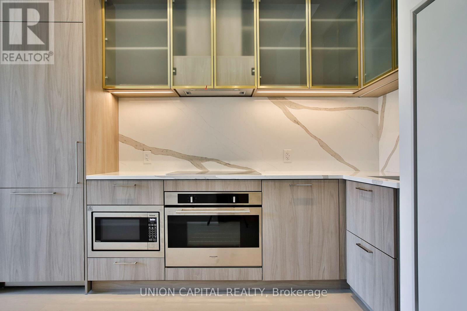 Th103 - 36 Olive Avenue, Toronto, Ontario  M6G 2R8 - Photo 5 - C13624266