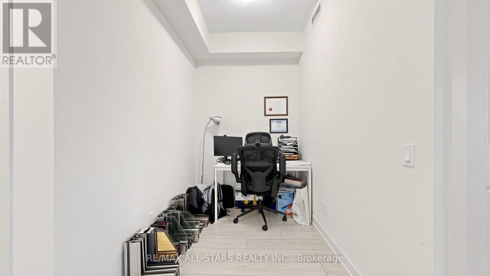 1609 - 4955 Yonge Street, Toronto, Ontario  M2N 0L8 - Photo 22 - C13624374