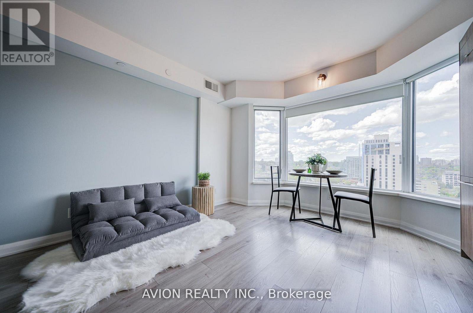 1920 - 155 Yorkville Avenue, Toronto, Ontario  M5R 0B4 - Photo 1 - C13624408