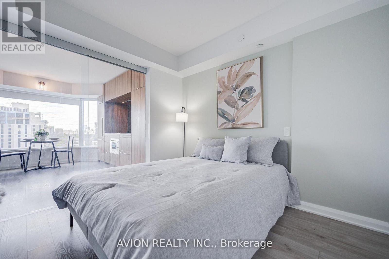 1920 - 155 Yorkville Avenue, Toronto, Ontario  M5R 0B4 - Photo 10 - C13624408