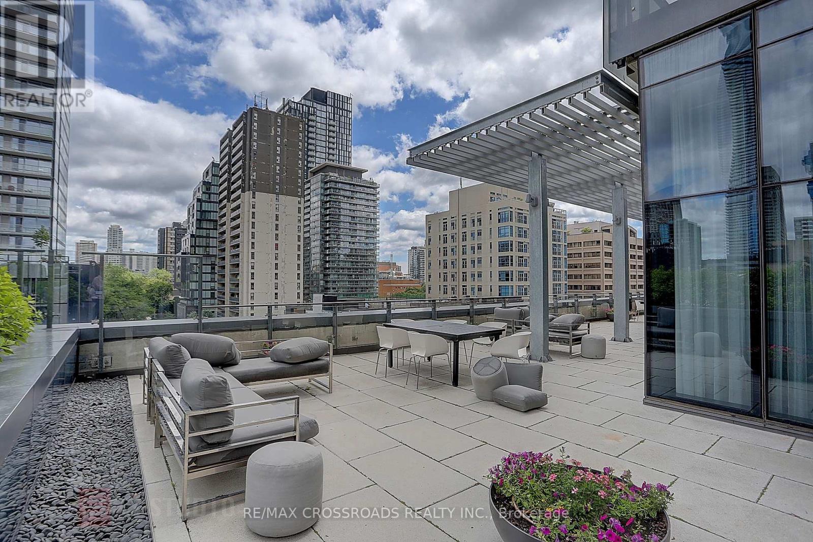 1604 - 5 St Joseph Street, Toronto, Ontario  M4Y 1Z3 - Photo 11 - C13624476