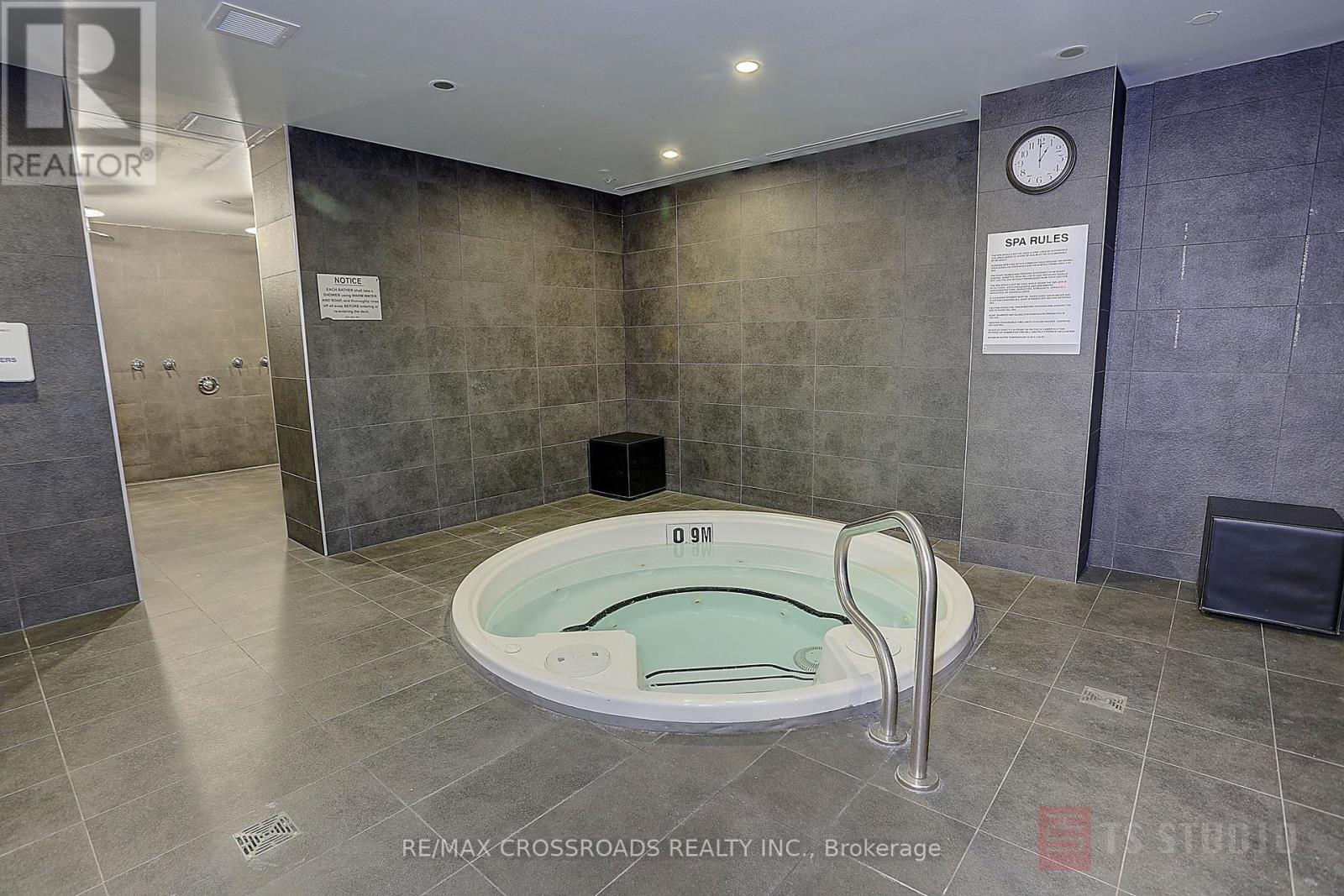 1604 - 5 St Joseph Street, Toronto, Ontario  M4Y 1Z3 - Photo 17 - C13624476