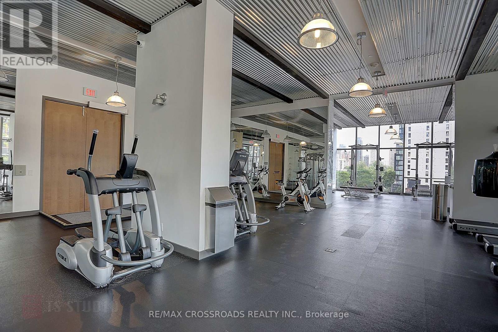 1604 - 5 St Joseph Street, Toronto, Ontario  M4Y 1Z3 - Photo 3 - C13624476