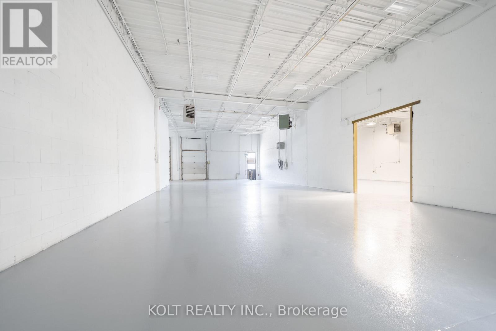 66 Novopharm Court, Toronto, Ontario  M1B 2K9 - Photo 8 - E13624300
