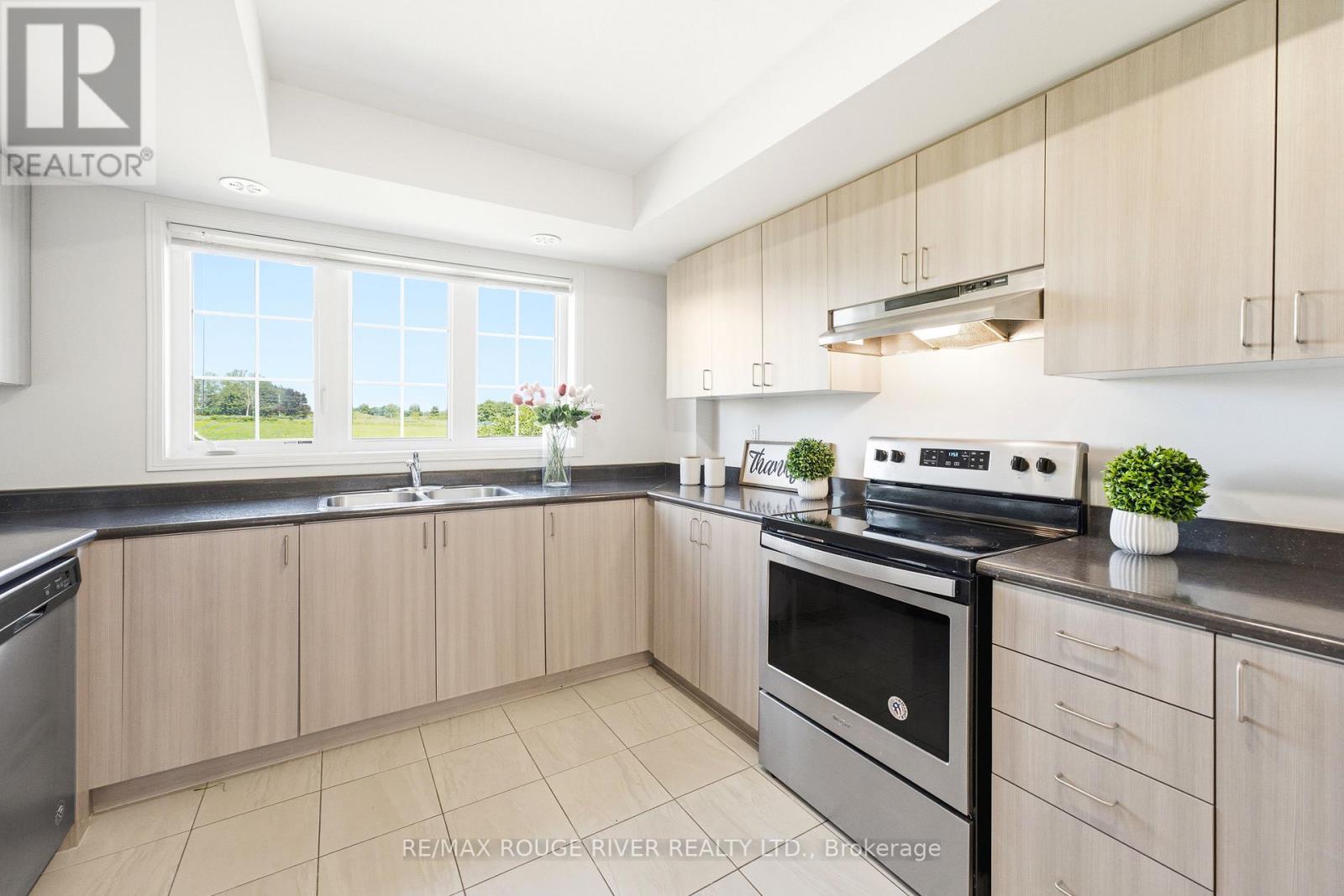 2669 Deputy Minister Path, Oshawa, Ontario  L1L 0M7 - Photo 16 - E13624504