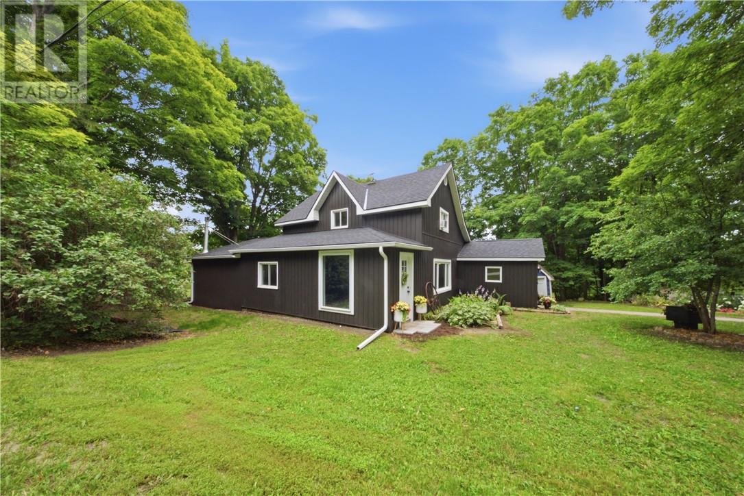 19 Government Road, Tehkummah, Ontario  P0P 2C0 - Photo 4 - 2129550