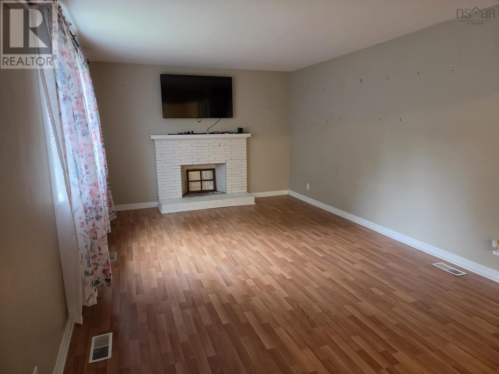 95 Higgins St, Truro, Nova Scotia  B2N 2L6 - Photo 9 - 202603767