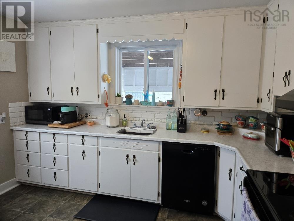 95 Higgins St, Truro, Nova Scotia  B2N 2L6 - Photo 7 - 202603767