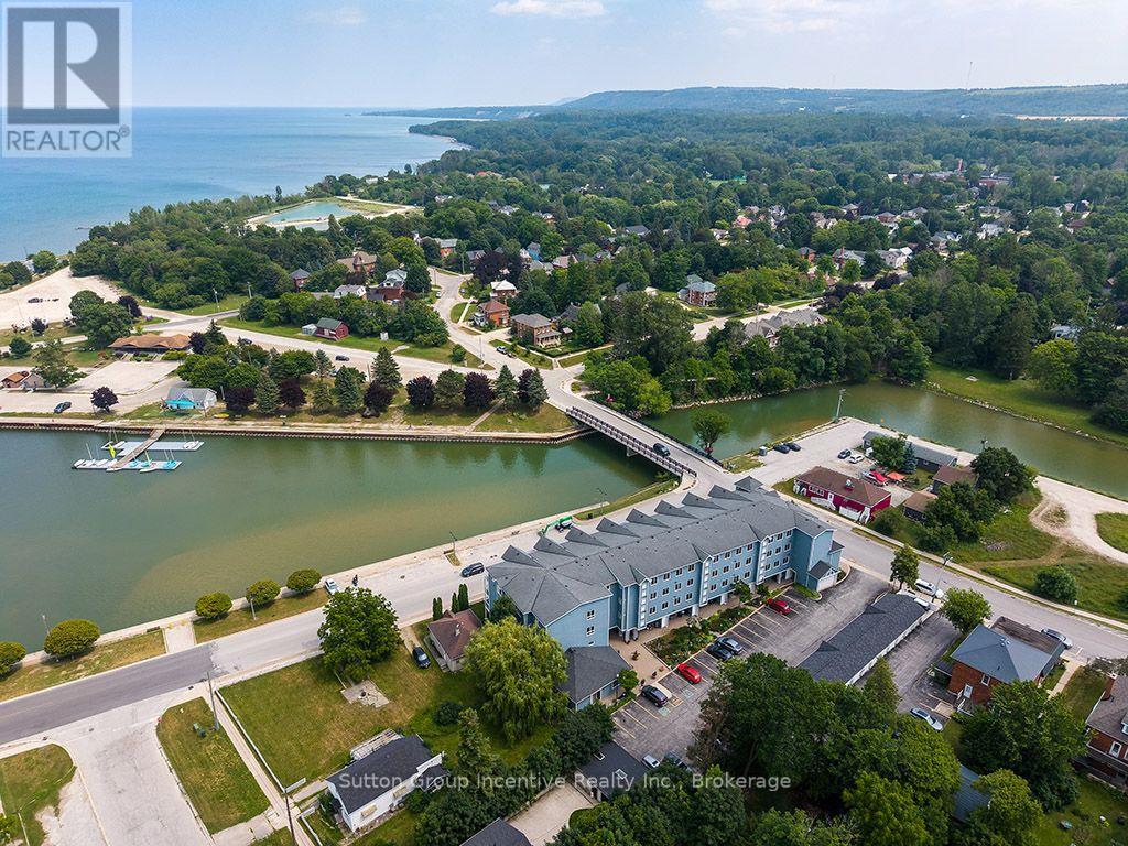 404 - 34 BAYFIELD STREET, Meaford, Ontario
