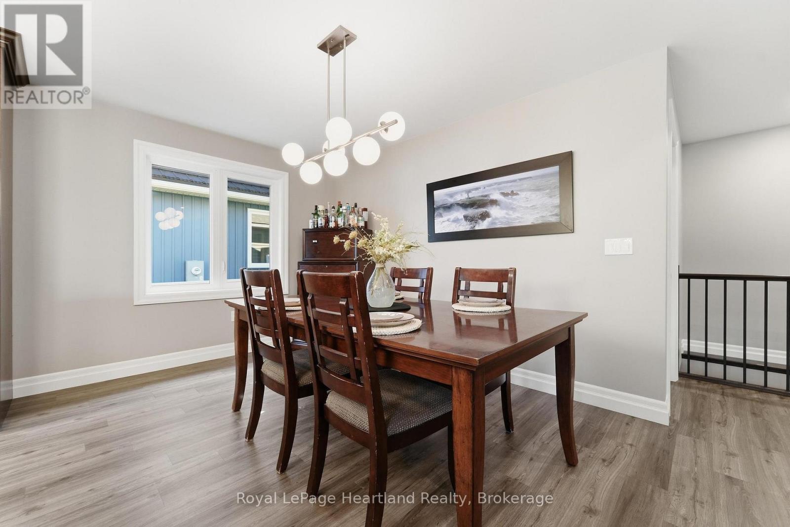 250 Wellington Street, North Huron, Ontario  N0M 1H0 - Photo 15 - X13624424