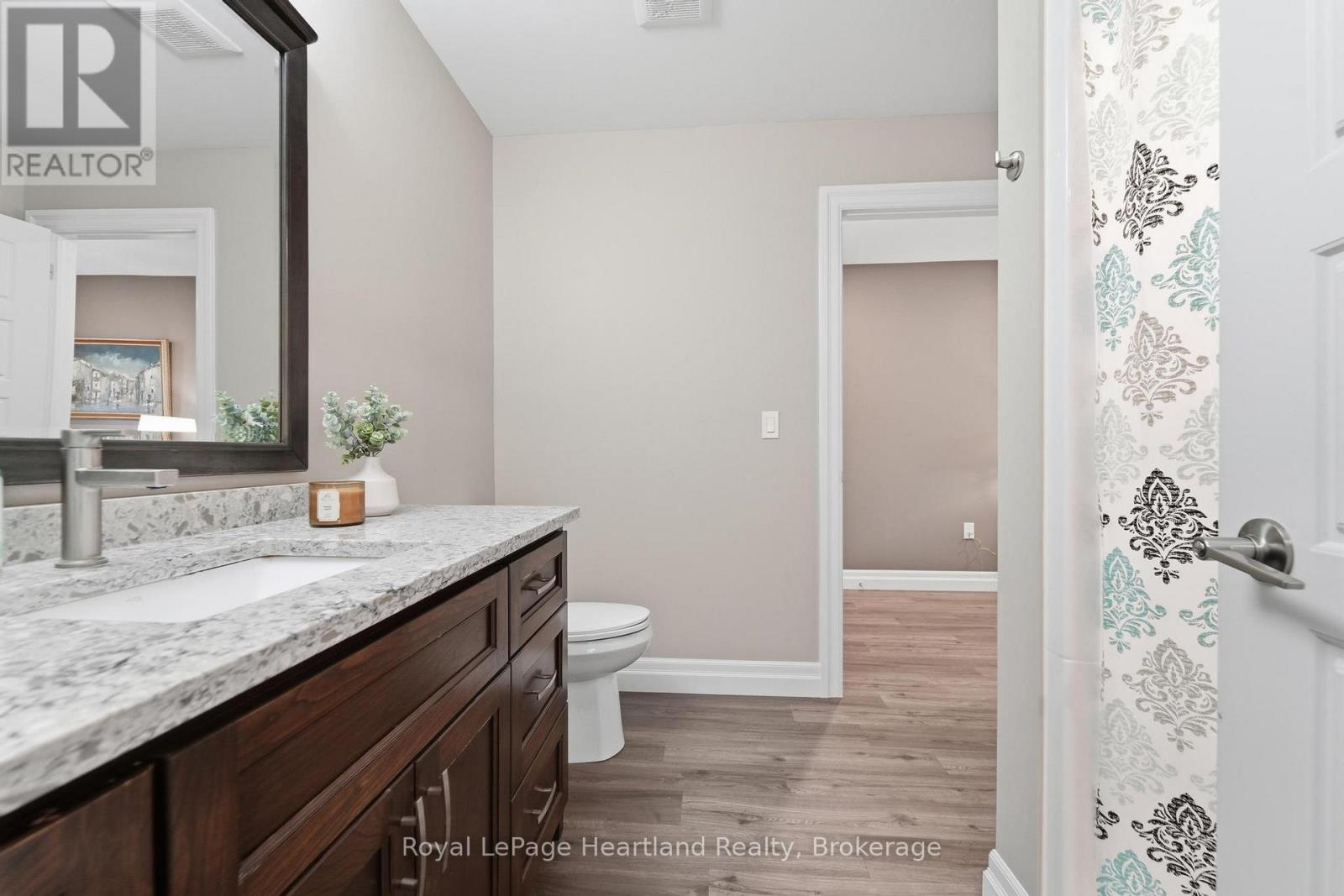 250 Wellington Street, North Huron, Ontario  N0M 1H0 - Photo 21 - X13624424