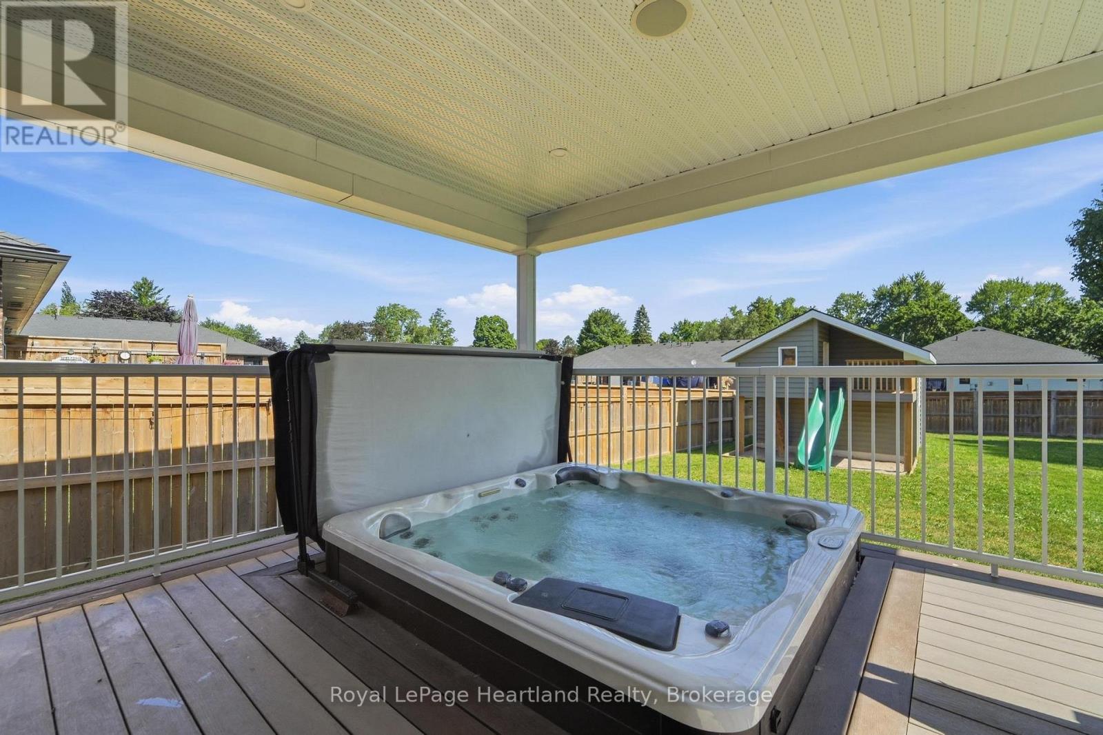 250 Wellington Street, North Huron, Ontario  N0M 1H0 - Photo 39 - X13624424