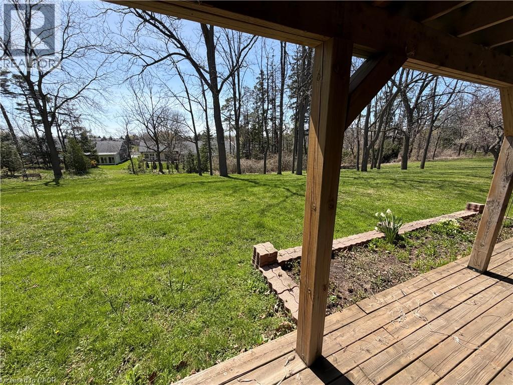 31 Bishop Tonnos Way, Hamilton, Ontario  L9B 2L7 - Photo 19 - 40824792