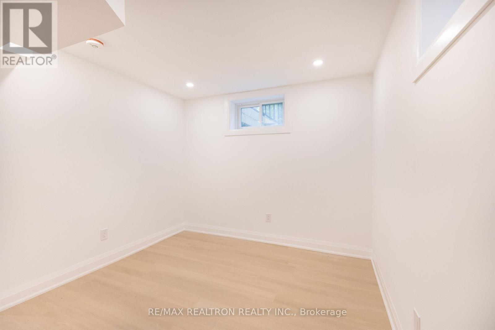 30 Morton Avenue, East Gwillimbury, Ontario  L0G 1V0 - Photo 47 - N13624232