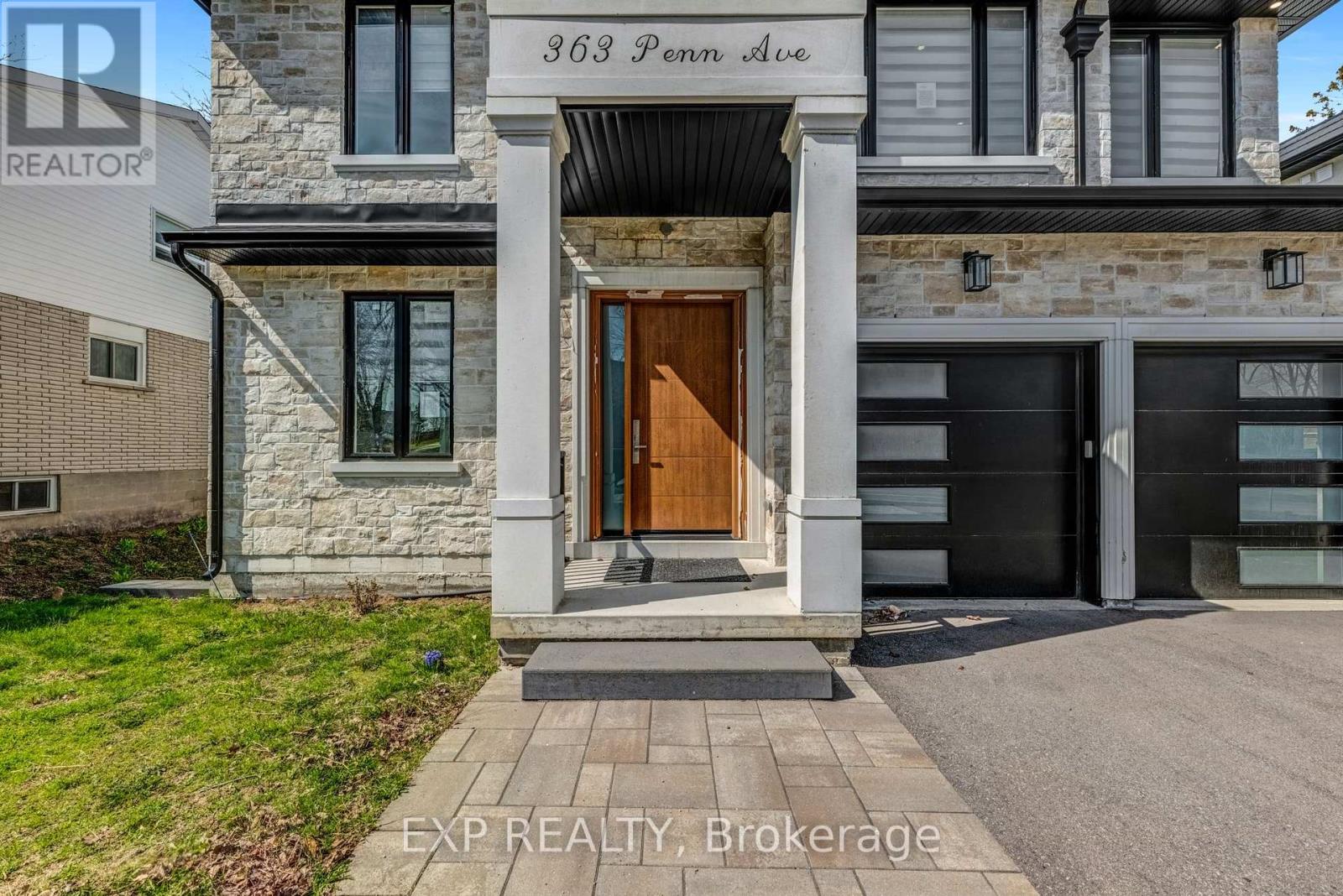 363 Penn Avenue, Newmarket, Ontario  L3Y 2S7 - Photo 3 - N13624332