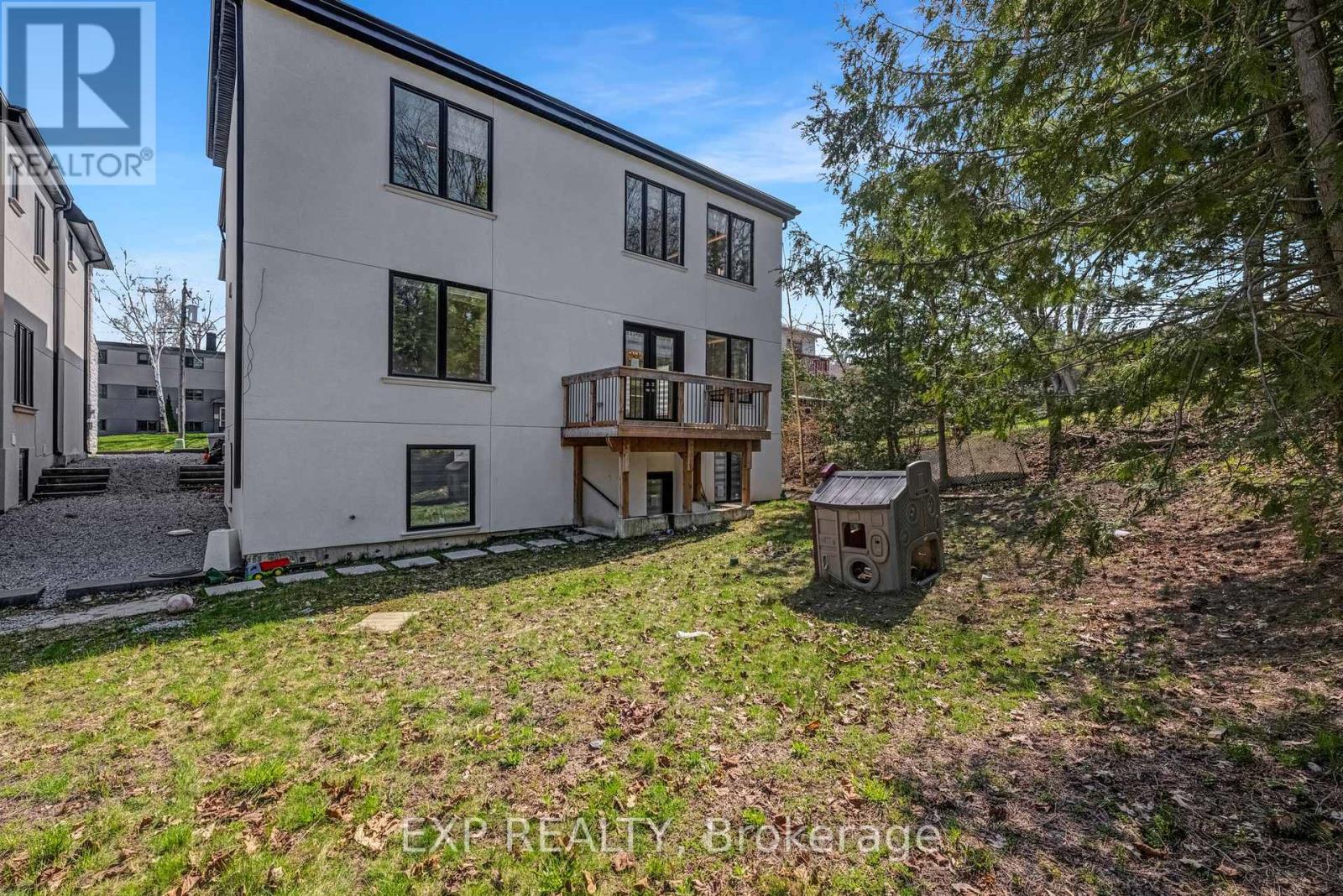 363 Penn Avenue, Newmarket, Ontario  L3Y 2S7 - Photo 49 - N13624332