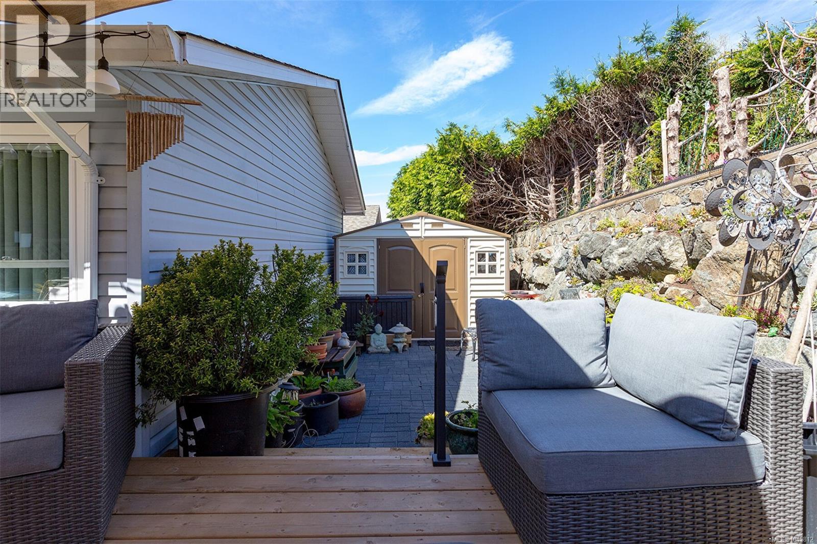7 Eagle Lane, View Royal, British Columbia V9A 7M2 - Photo 38 - 1043812