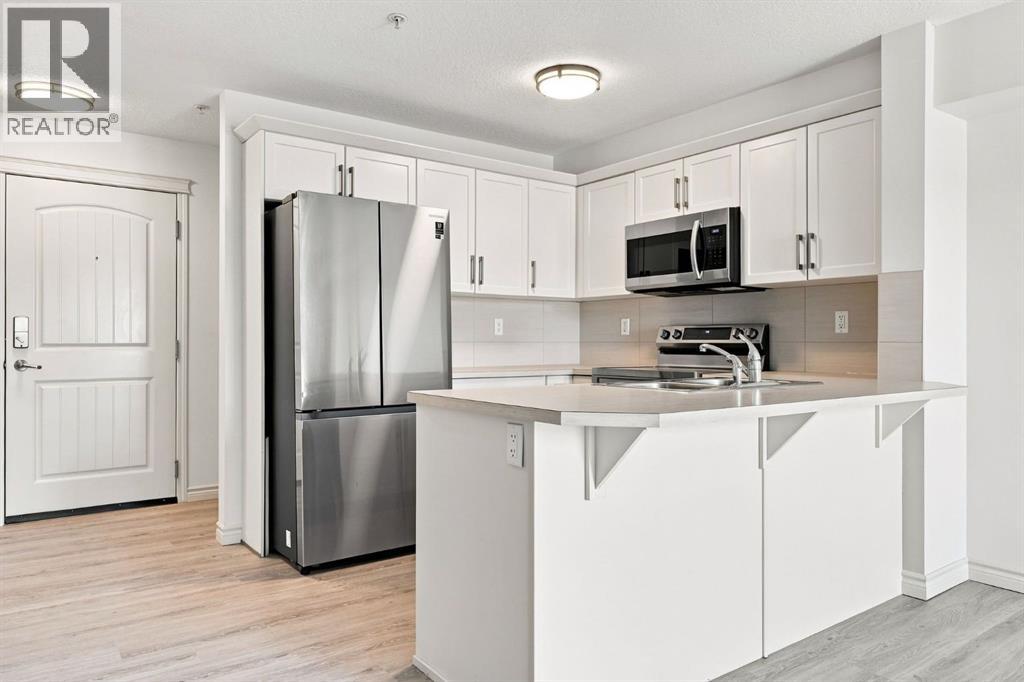 204, 304 Cranberry Park SE, Calgary, Alberta  T3M 1W2 - Photo 8 - A2330843