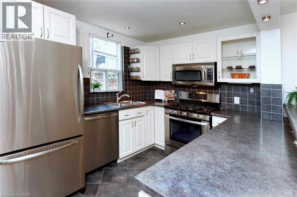 266 London Street S, Hamilton, Ontario  L8K 2H2 - Photo 14 - 40851414