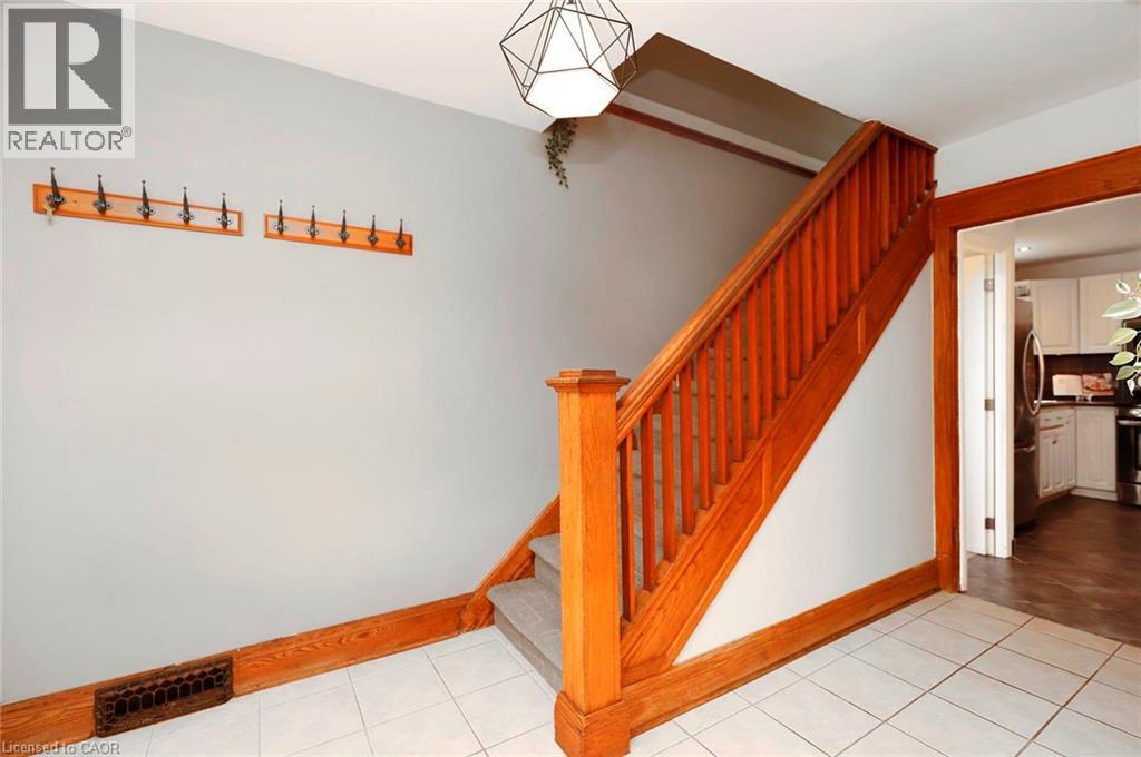 266 London Street S, Hamilton, Ontario  L8K 2H2 - Photo 22 - 40851414
