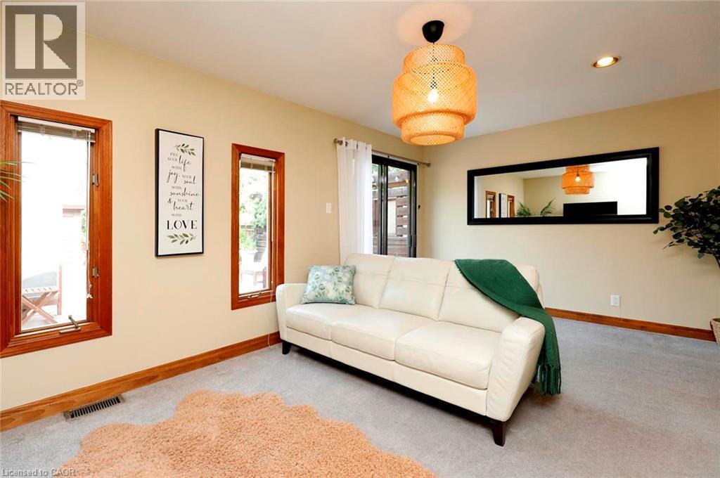 266 London Street S, Hamilton, Ontario  L8K 2H2 - Photo 21 - 40851414