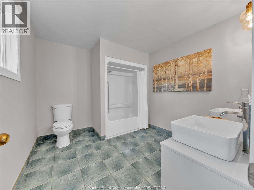 4416 Ninth Concession, Tecumseh, Ontario  N8N 2M1 - Photo 34 - 26018501