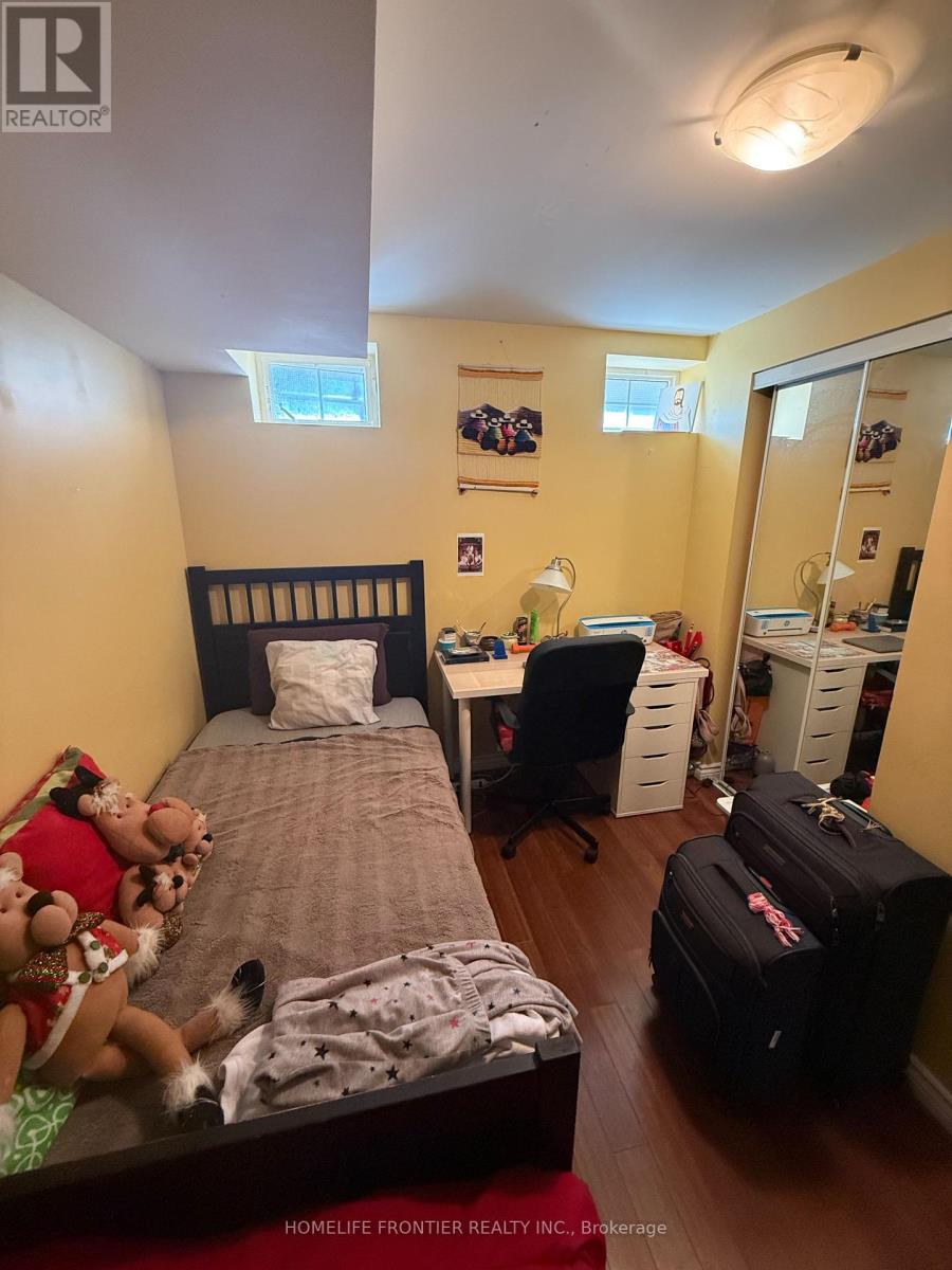 B1 - 280 Cook Road, Toronto, Ontario  M3J 0C6 - Photo 3 - W13624270