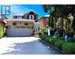 690 ASHPRIOR AVENUE, Mississauga, Ontario