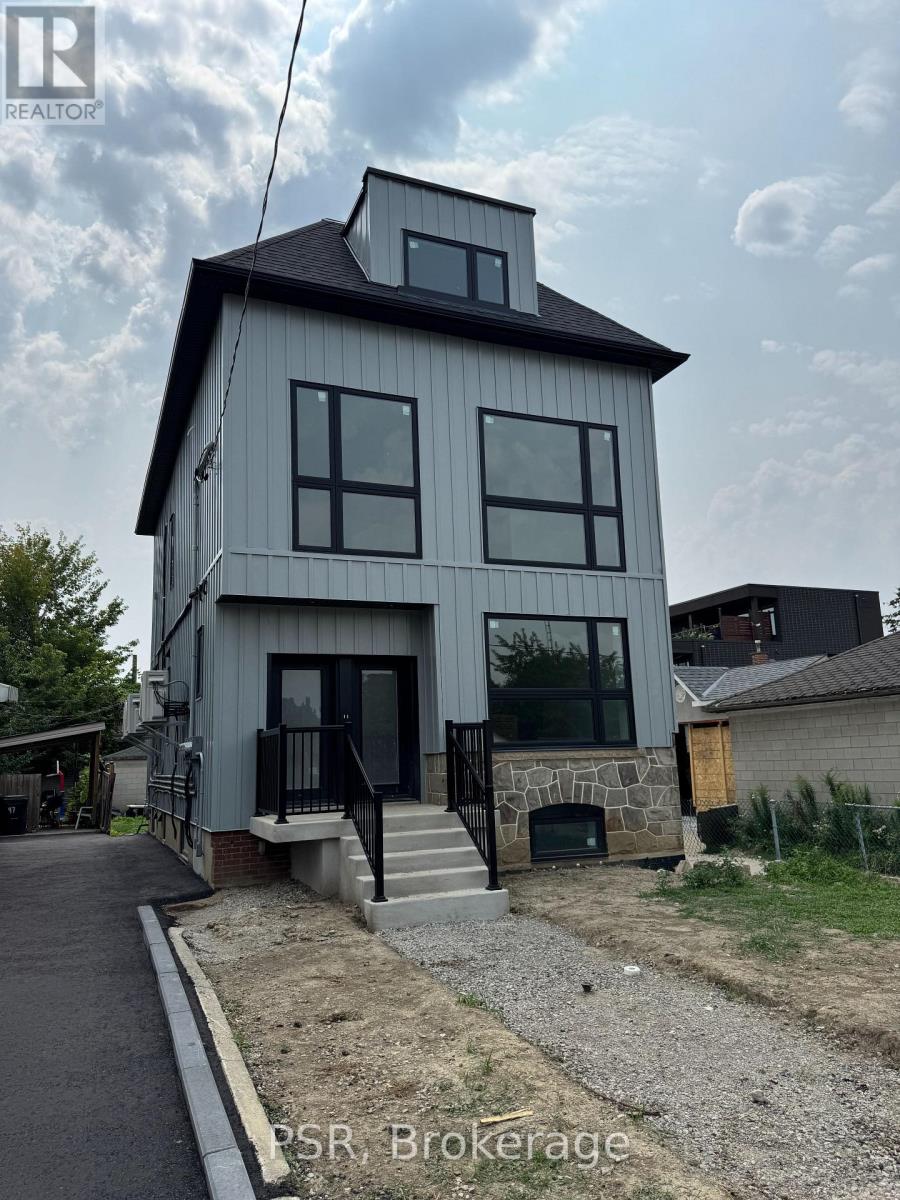 Main - 99 Ypres Road, Toronto, Ontario  M6M 3X2 - Photo 2 - W13624350