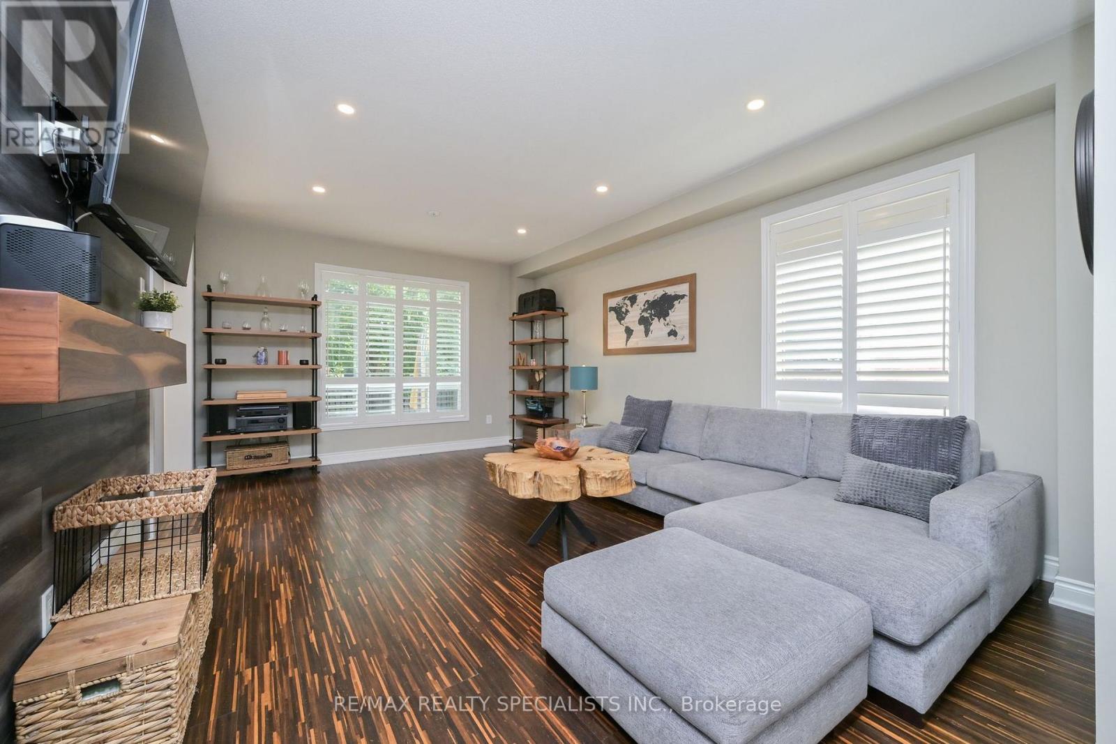 5424 Greer Drive, Burlington, Ontario  L7L 7M7 - Photo 11 - W13624356