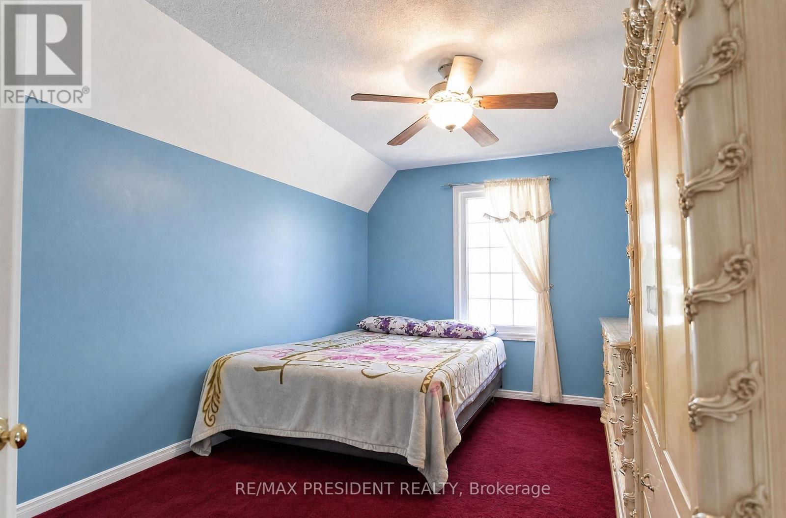 29 Norbrook Crescent, Toronto, Ontario  M9V 4P7 - Photo 14 - W13624378