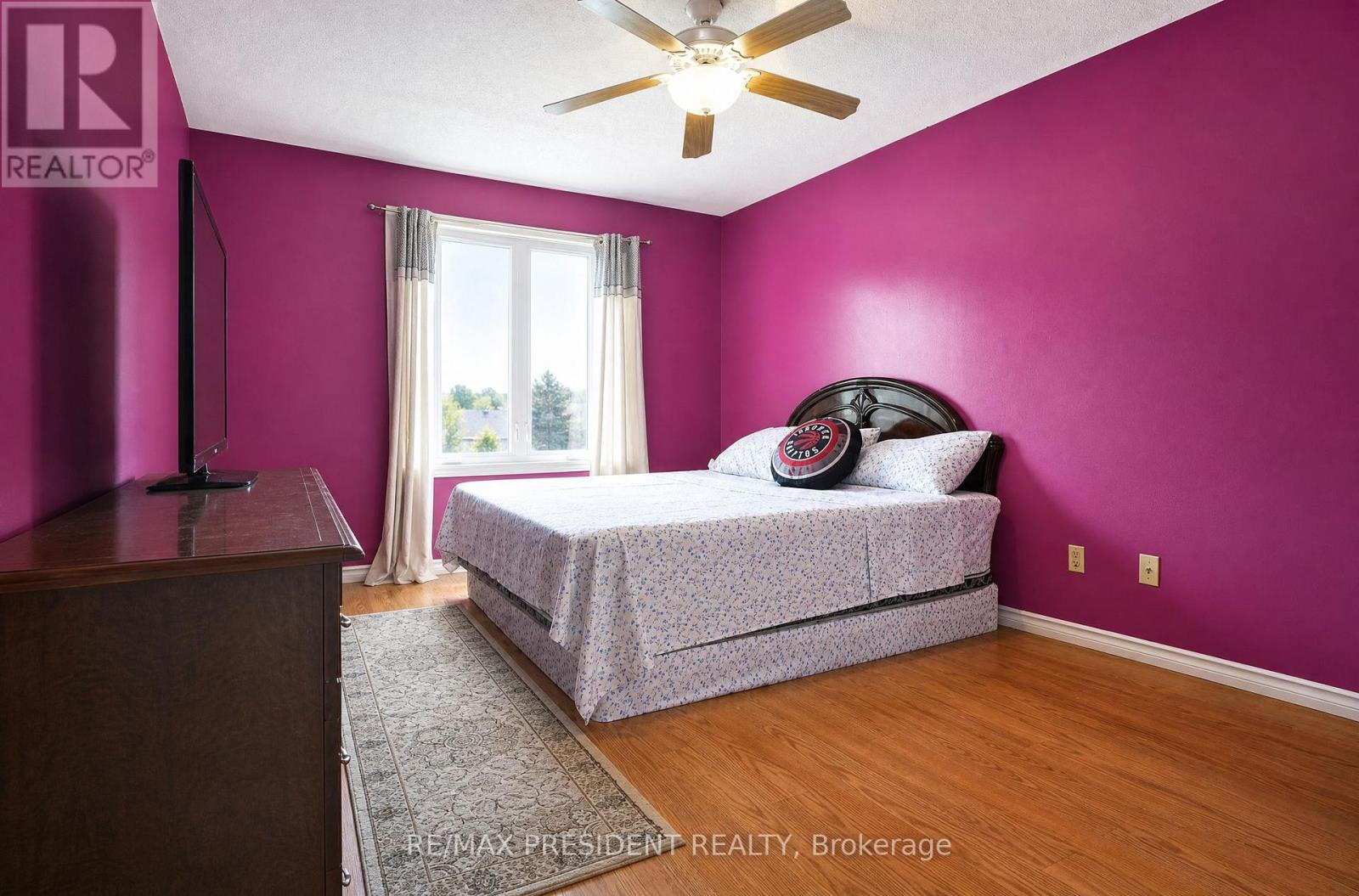 29 Norbrook Crescent, Toronto, Ontario  M9V 4P7 - Photo 17 - W13624378