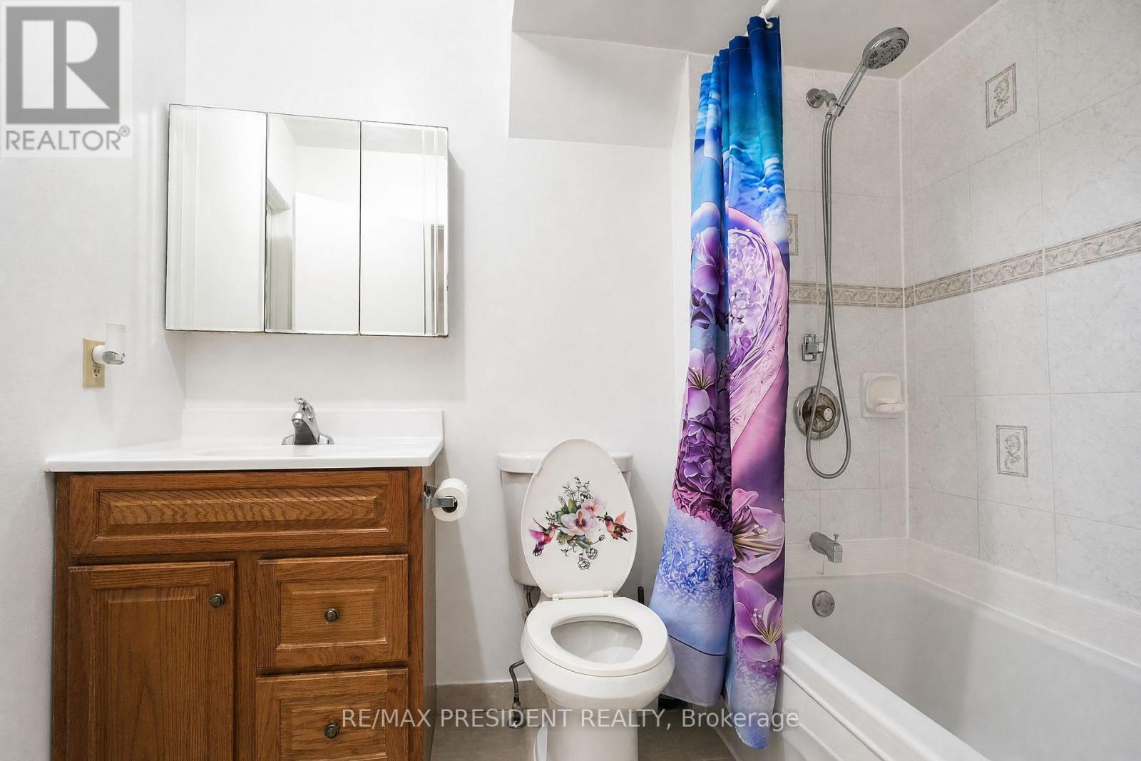 29 Norbrook Crescent, Toronto, Ontario  M9V 4P7 - Photo 20 - W13624378