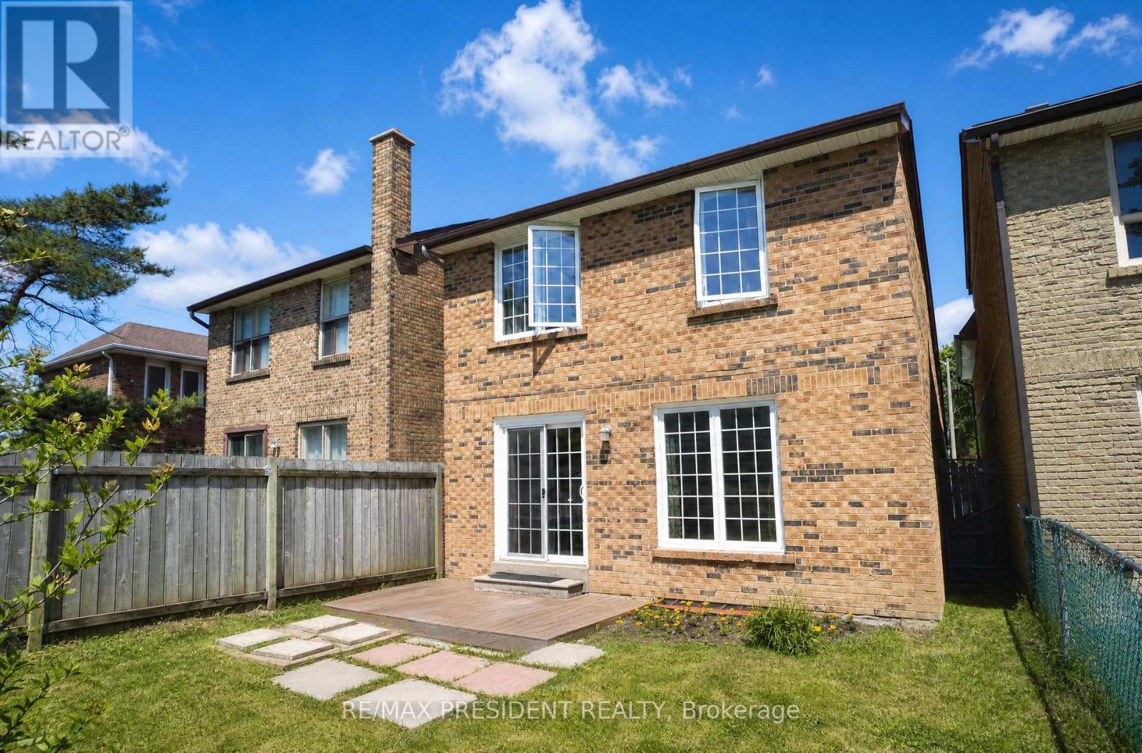 29 Norbrook Crescent, Toronto, Ontario  M9V 4P7 - Photo 22 - W13624378