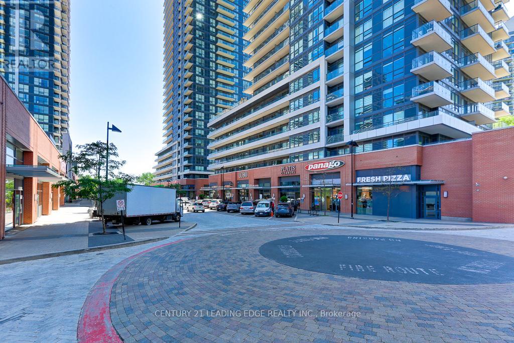 Ph08 - 2200 Lake Shore Boulevard W, Toronto, Ontario  M8V 1A4 - Photo 2 - W13624398
