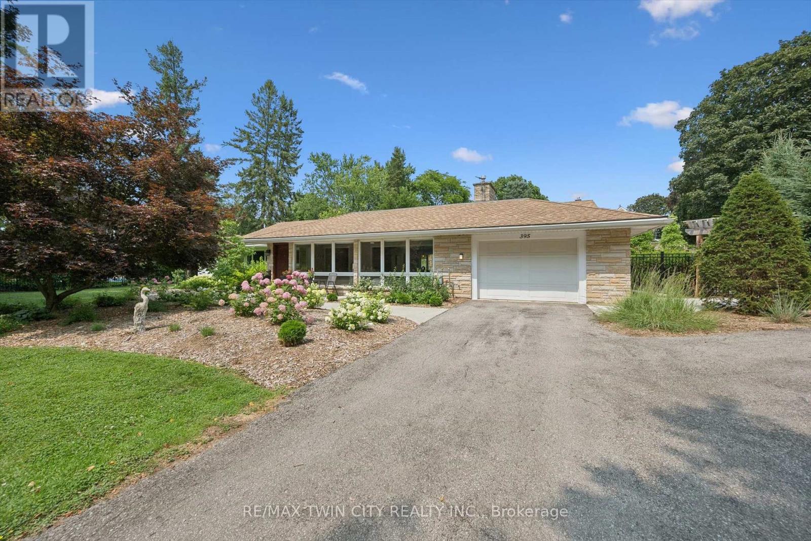 395 Blue Heron Ridge, Cambridge, Ontario  N3H 3H2 - Photo 30 - X13624296