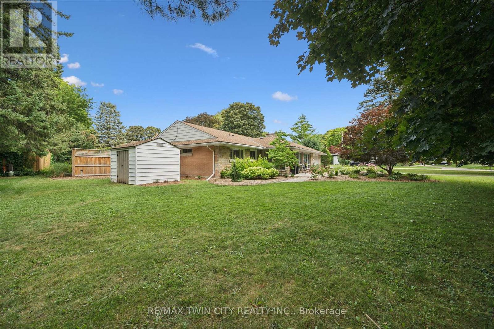 395 Blue Heron Ridge, Cambridge, Ontario  N3H 3H2 - Photo 31 - X13624296