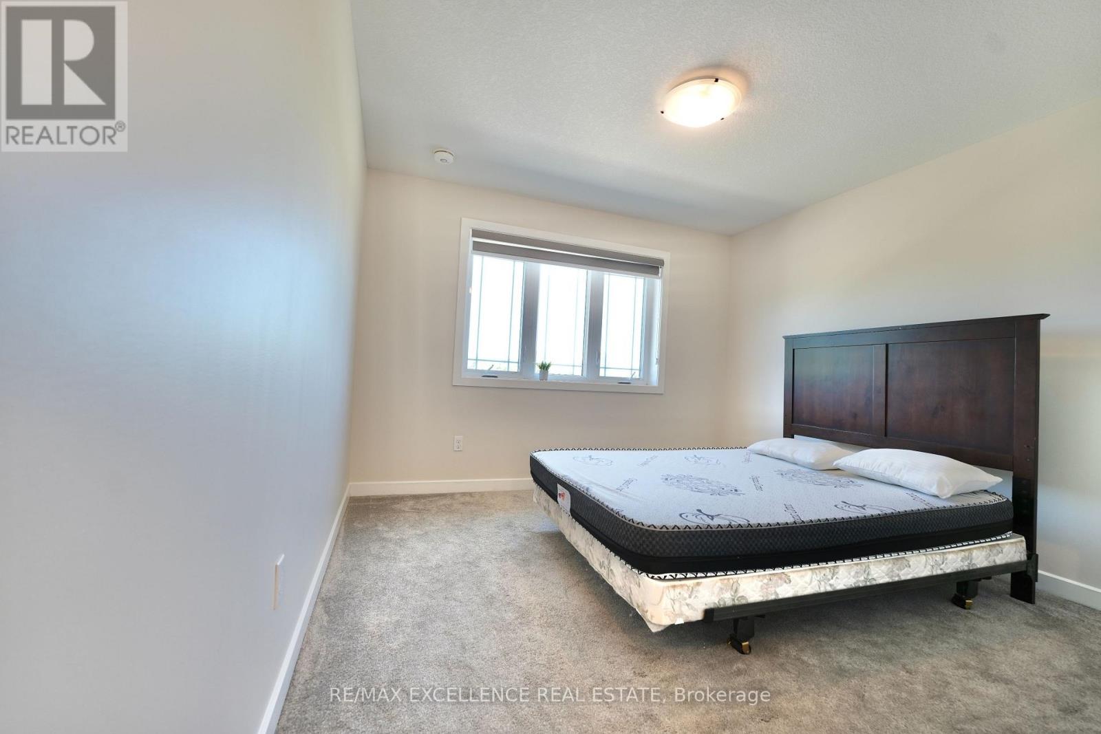 18 Weir Crescent, St. Thomas, Ontario  N5R 0L7 - Photo 19 - X13624334