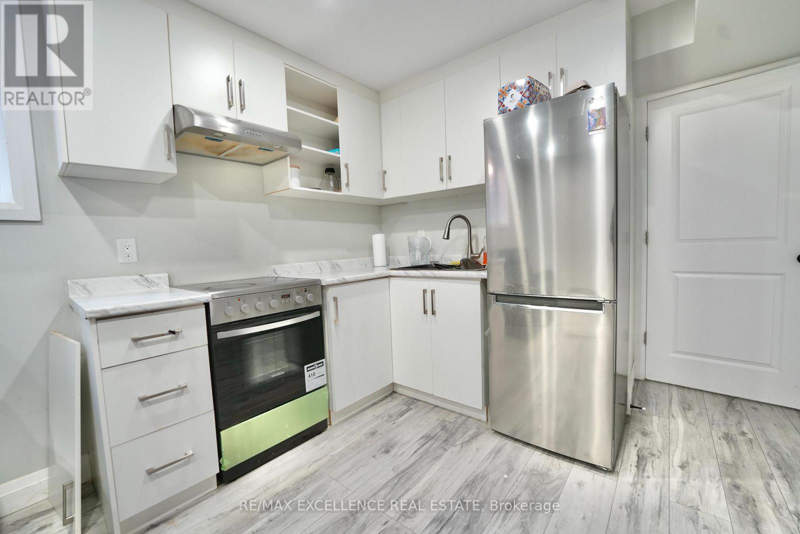 18 Weir Crescent, St. Thomas, Ontario  N5R 0L7 - Photo 23 - X13624334