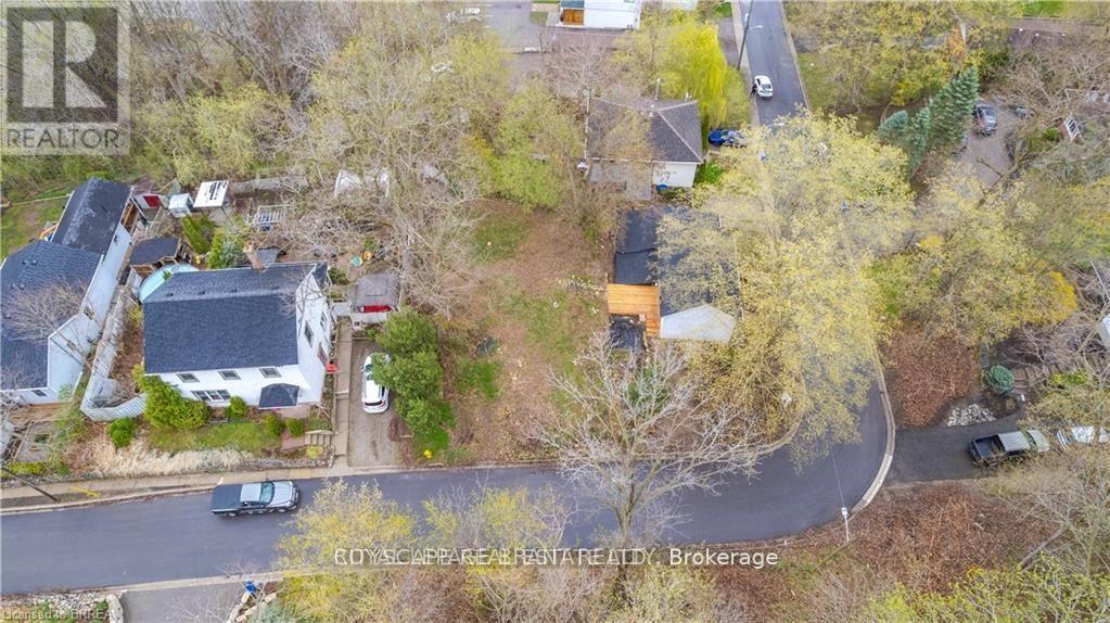 14 Mount Elgin Street, Brant, Ontario  N3L 1G3 - Photo 14 - X13624450