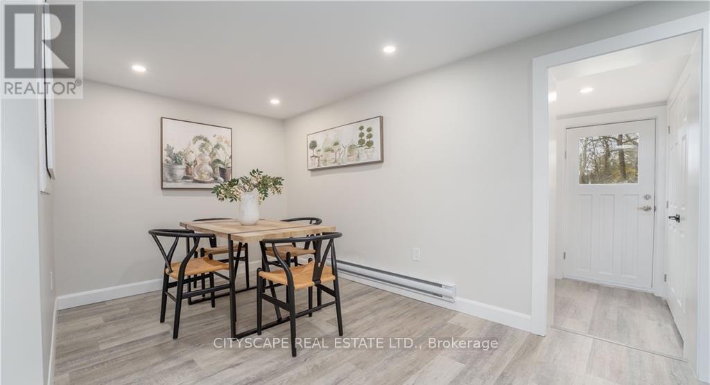 14 Mount Elgin Street, Brant, Ontario  N3L 1G3 - Photo 4 - X13624450