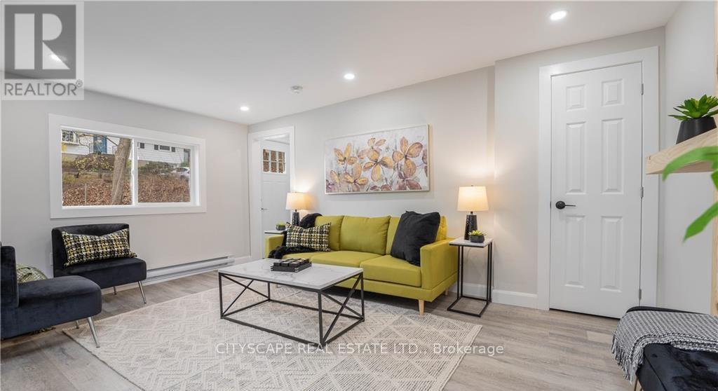 14 Mount Elgin Street, Brant, Ontario  N3L 1G3 - Photo 6 - X13624450